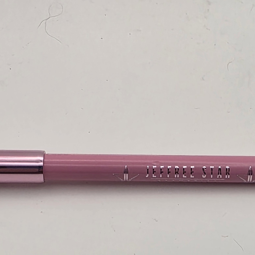 Jeffree Star Pink Lip Liner Pencil In Androgony-brand New In Box